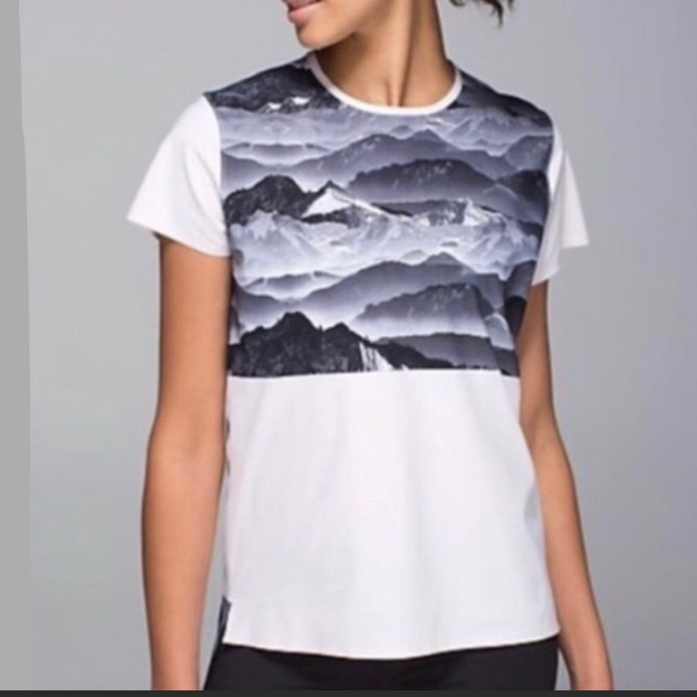Lululemon Misty Mountain Tee